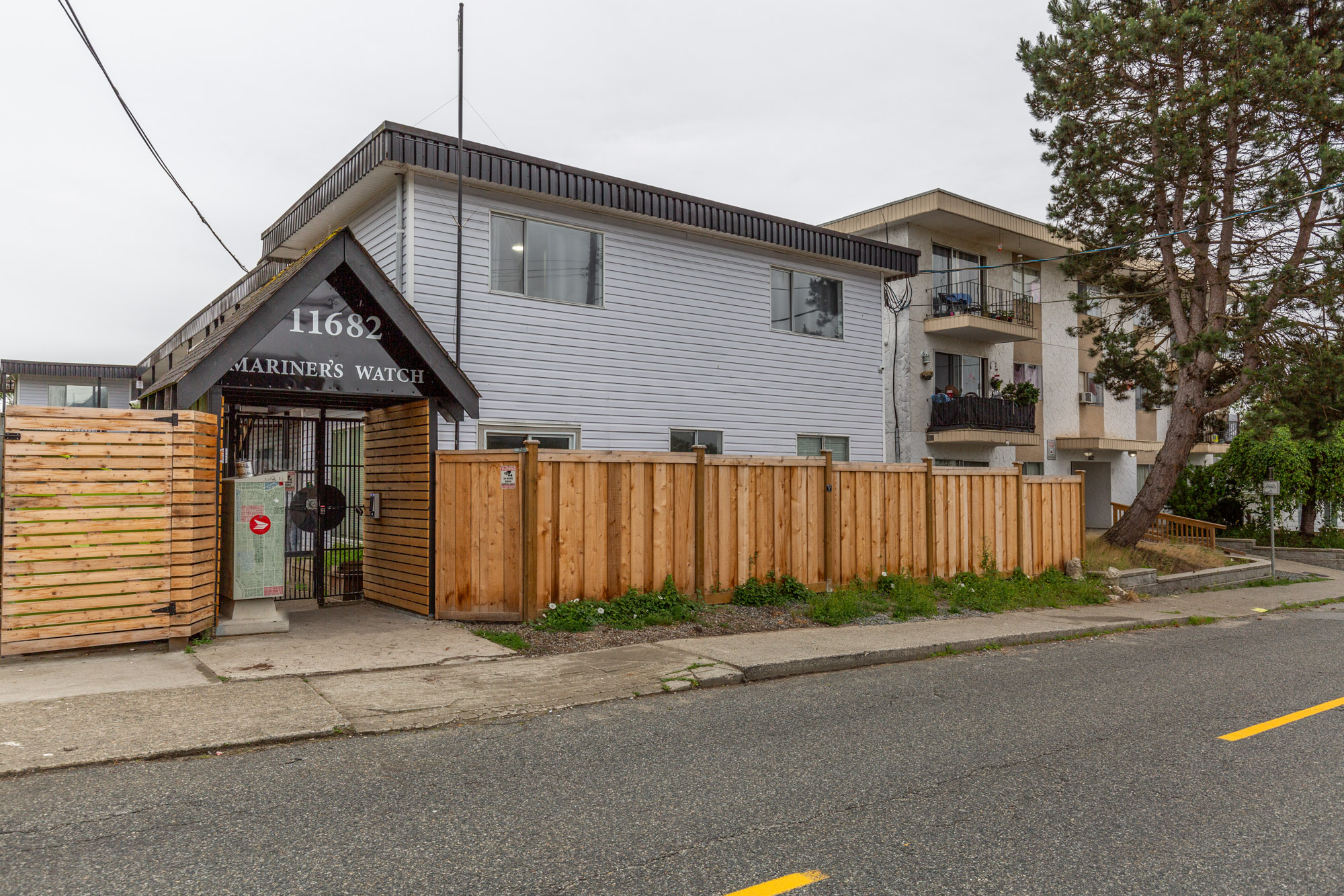 11682 224 Street - 302